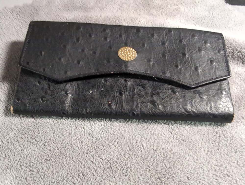 Vintage Princess Gardner Black Cowhide Leather Wallet Ostrich Grain Clutch MCM